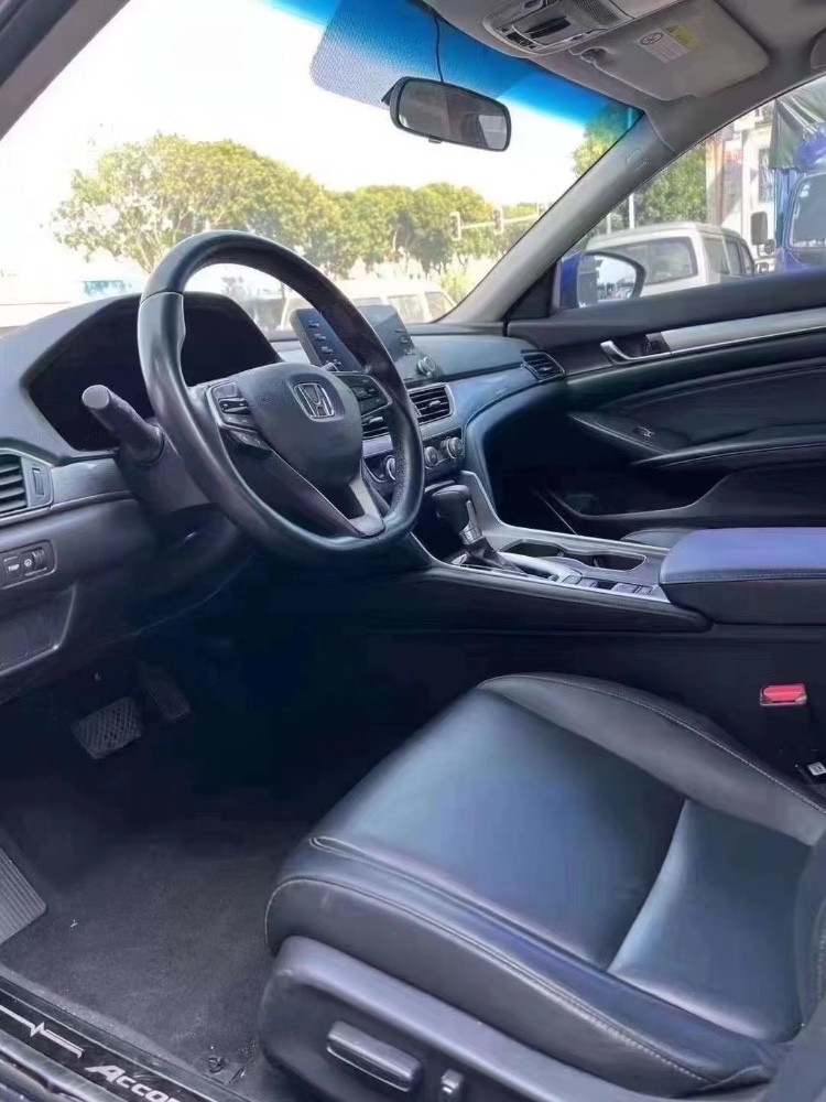 东莞20年本田雅阁4