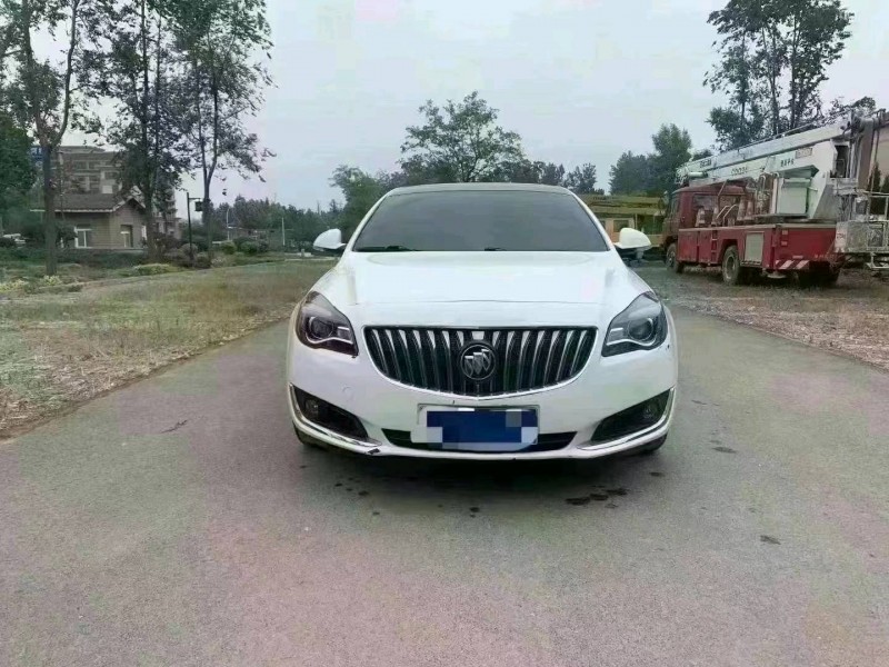 北京16年别克君威1