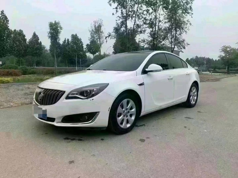 北京16年别克君威2