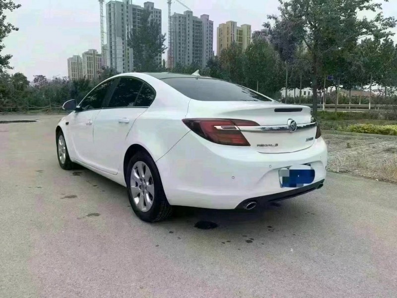 北京16年别克君威8