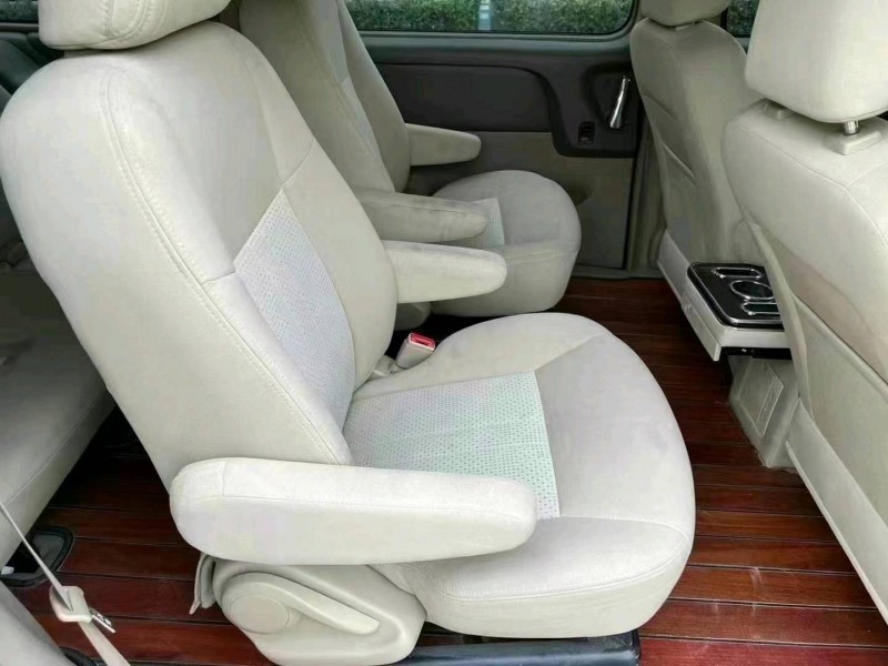 青岛13年别克GL85