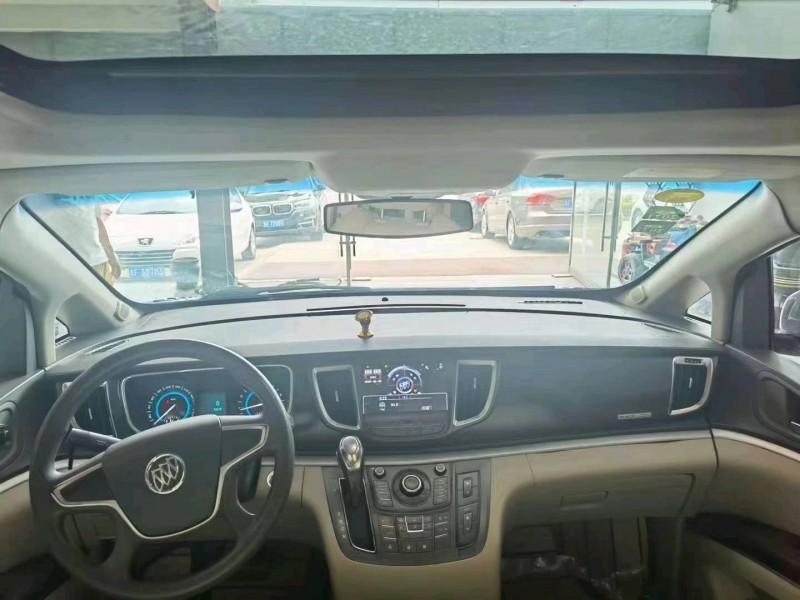 济宁14年别克GL85