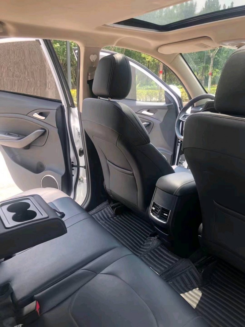 潍坊20年比亚迪宋6