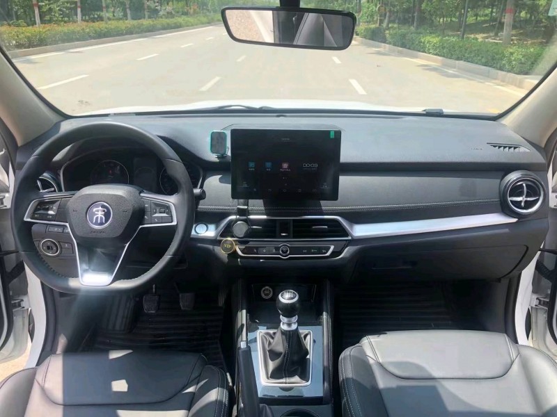 潍坊20年比亚迪宋5