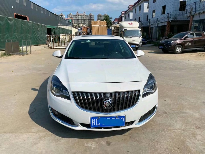 广州15年别克君威1