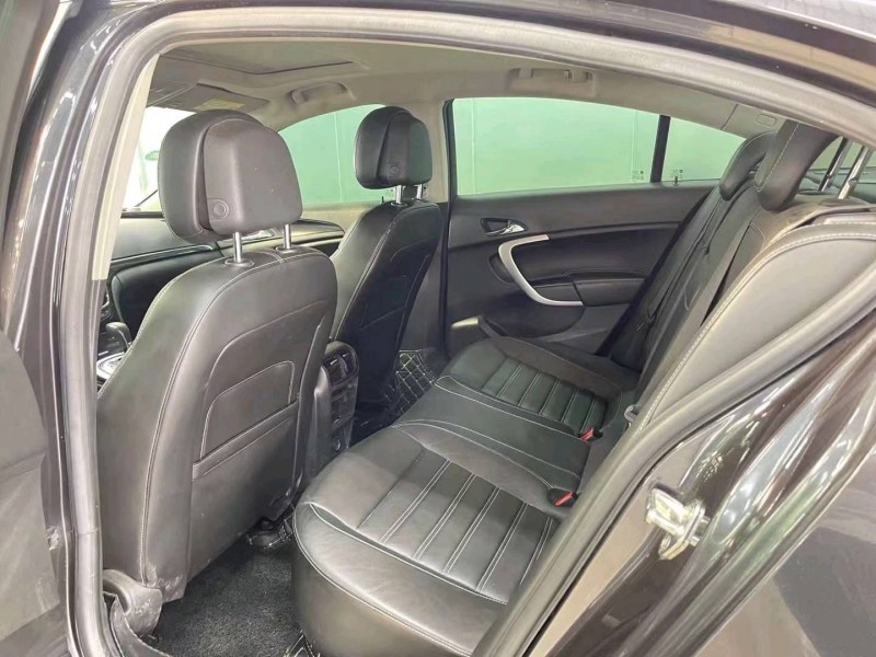 北京14年别克君威4