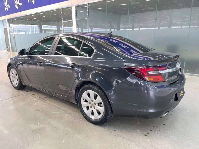 北京14年别克君威7