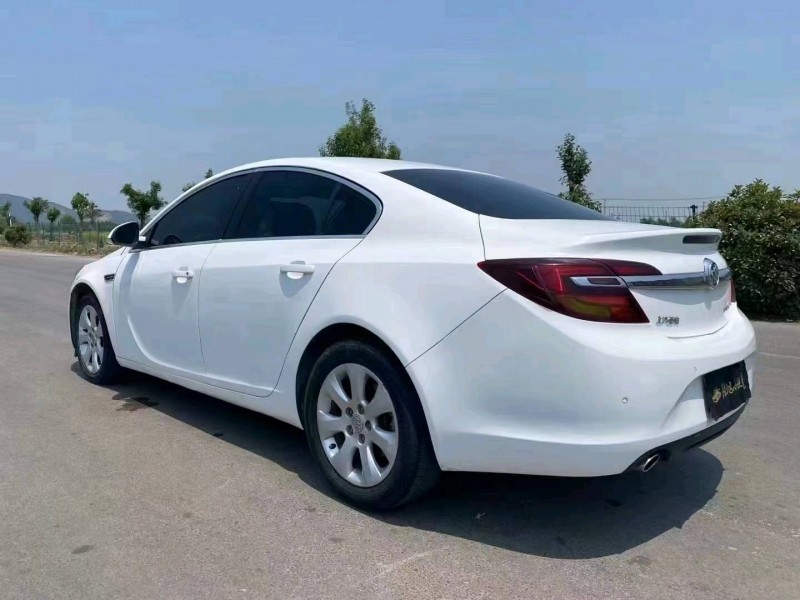 徐州14年别克君威8