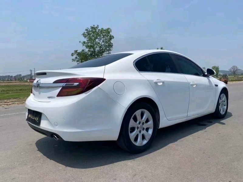 徐州14年别克君威7