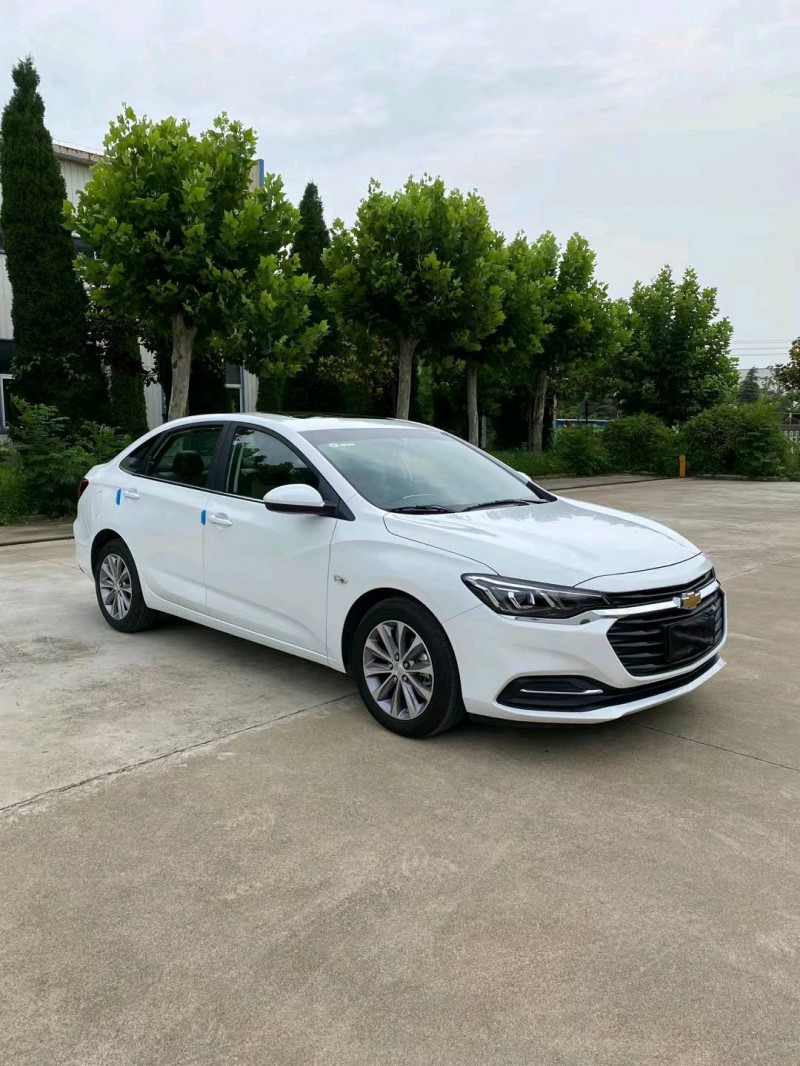 徐州22年雪佛兰科沃兹2