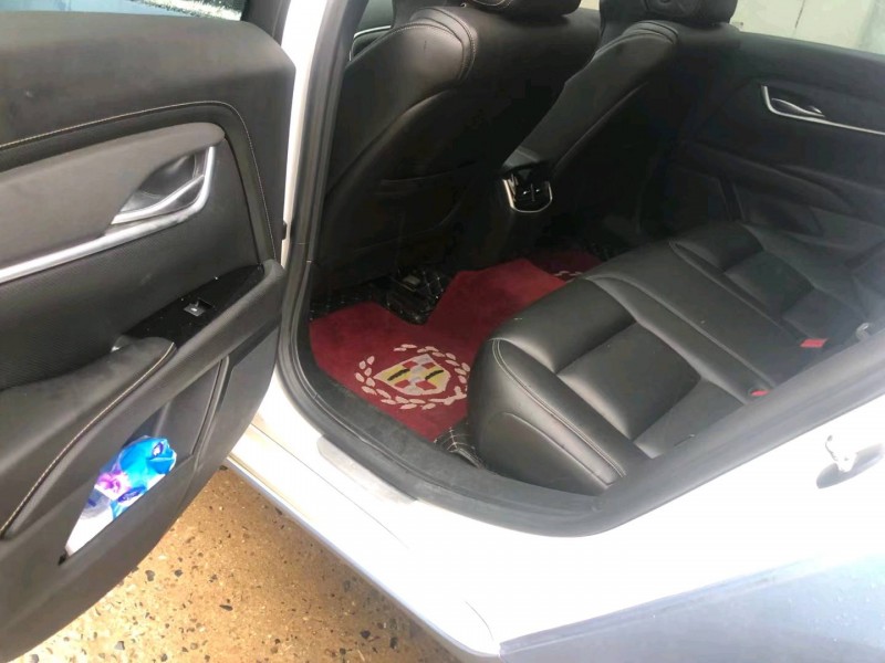 北京19年凯迪拉克XTS4