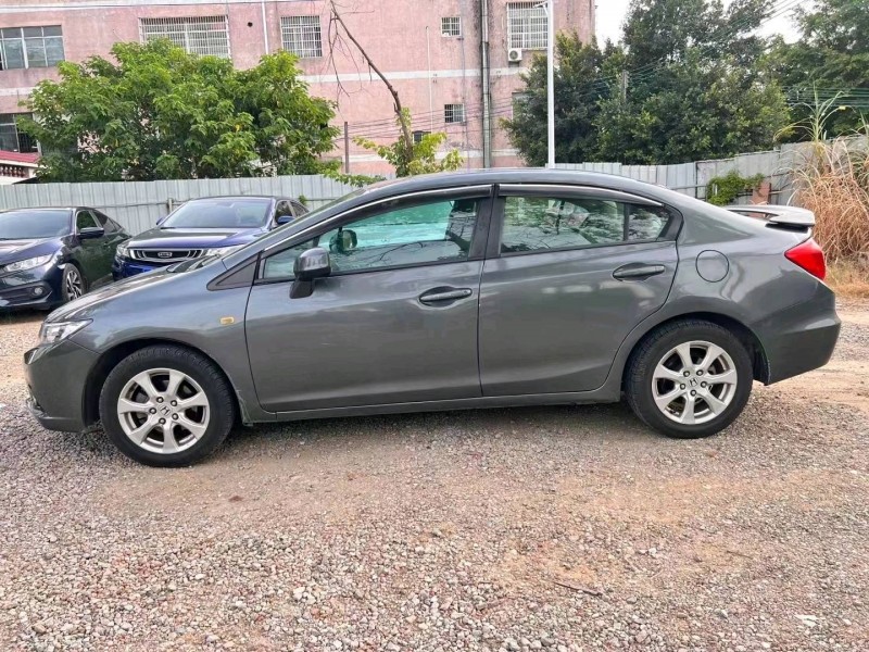 广州12年本田思域6