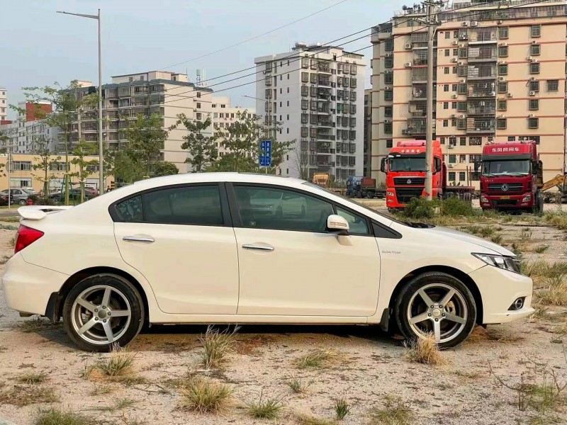 广州12年本田思域6