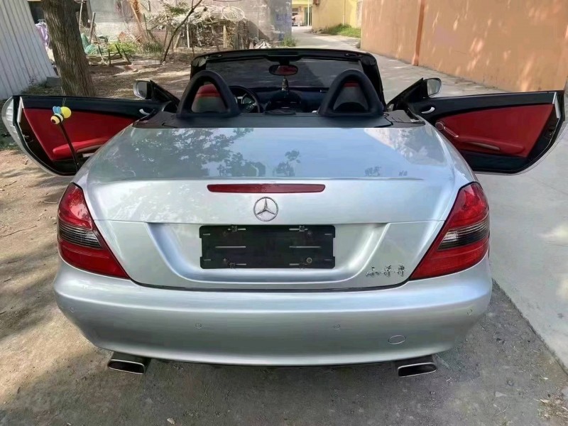 烟台11年奔驰SLK2