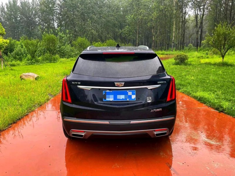 枣庄21年凯迪拉克XT53