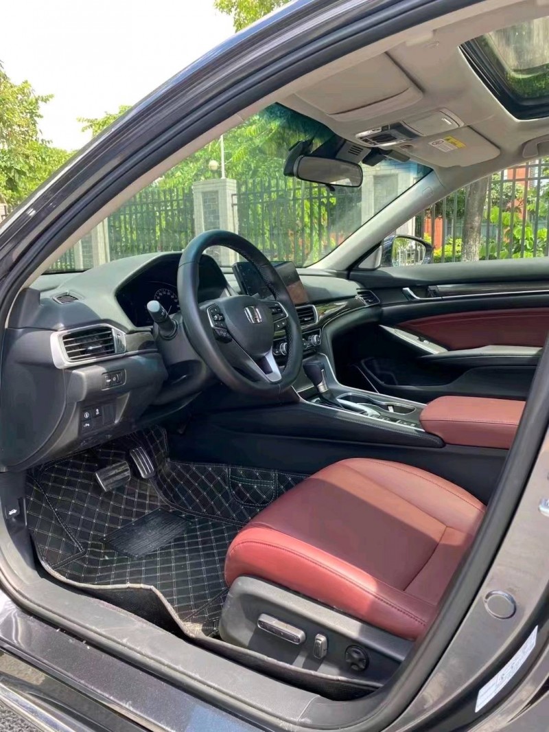 广州21年本田雅阁4