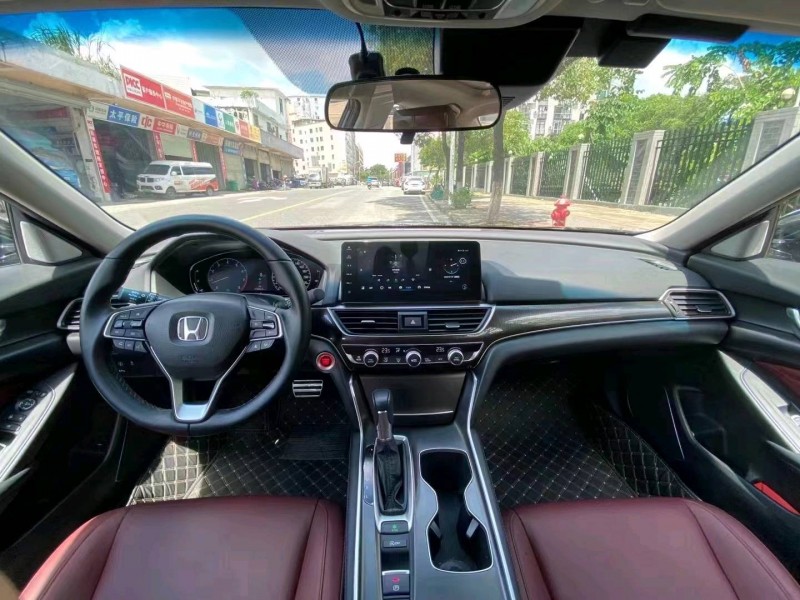 广州21年本田雅阁9