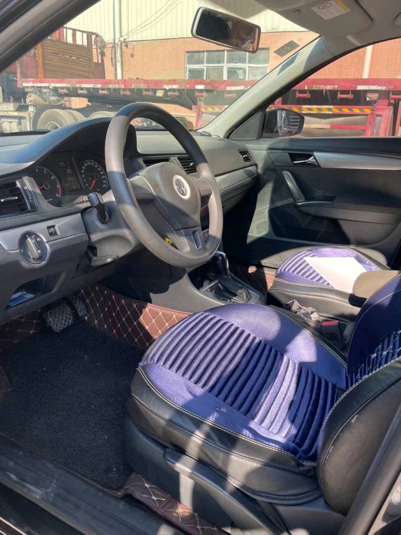 东莞16年大众朗逸6