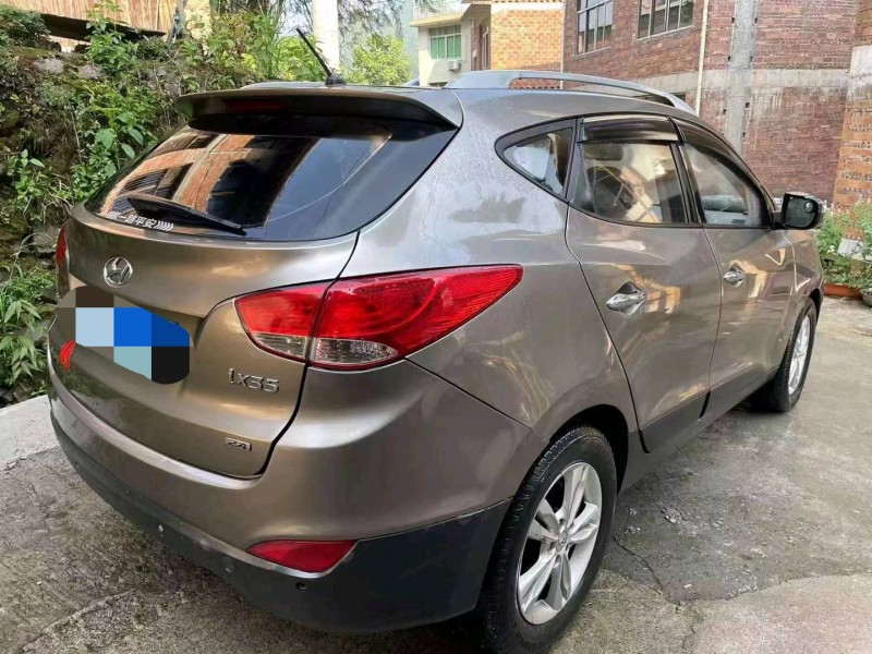 苏州11年现代ix353