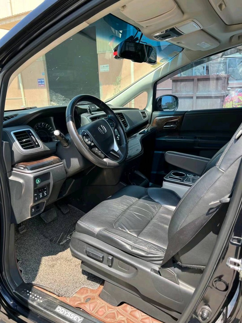 东莞15年本田奥德赛4