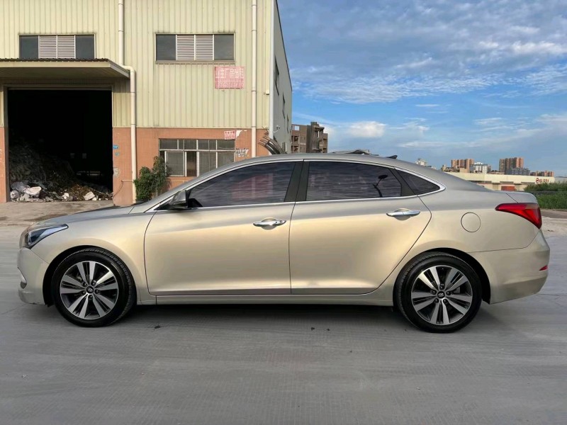 东莞16年现代名图7