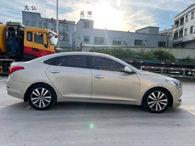 东莞16年现代名图8