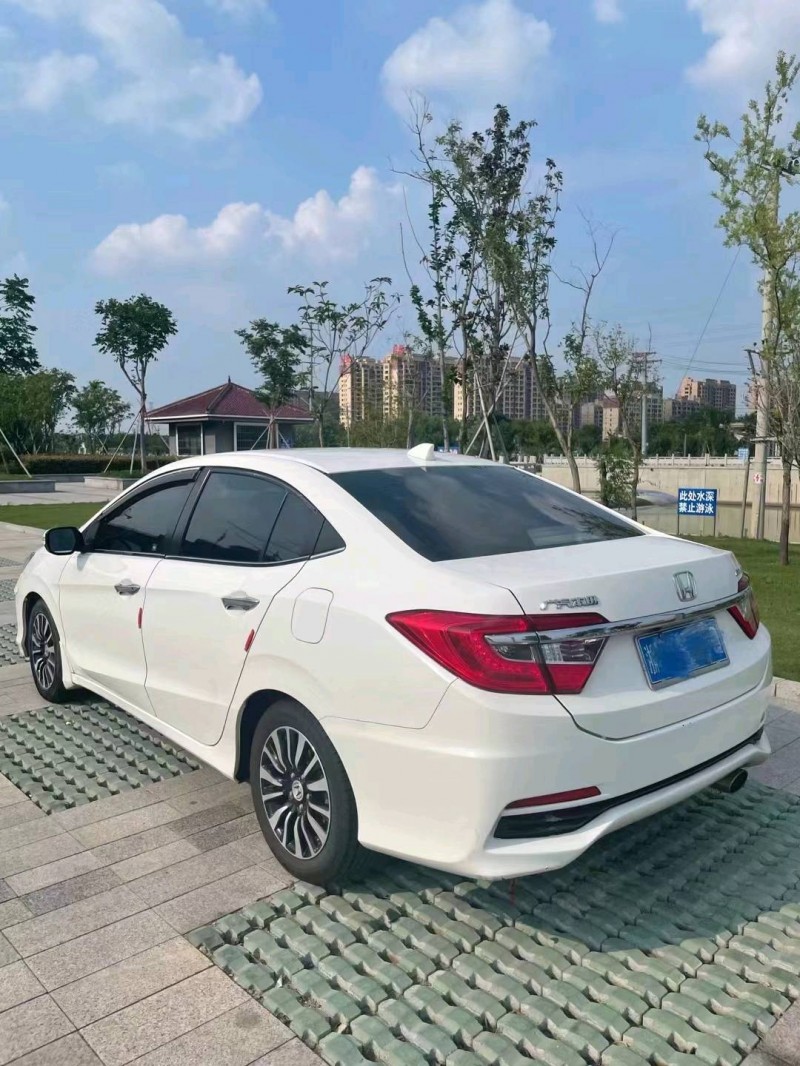 徐州15年本田凌派8