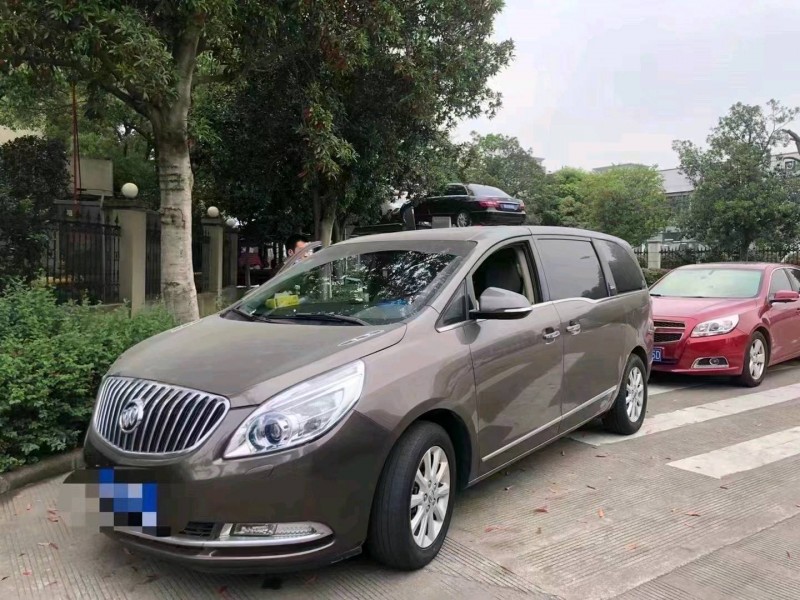 烟台13年别克GL82