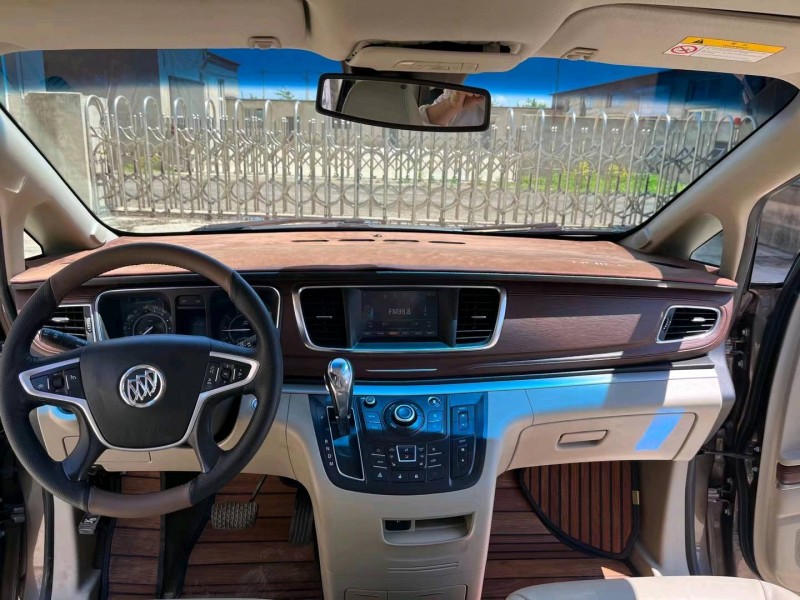 沈阳17年别克GL84