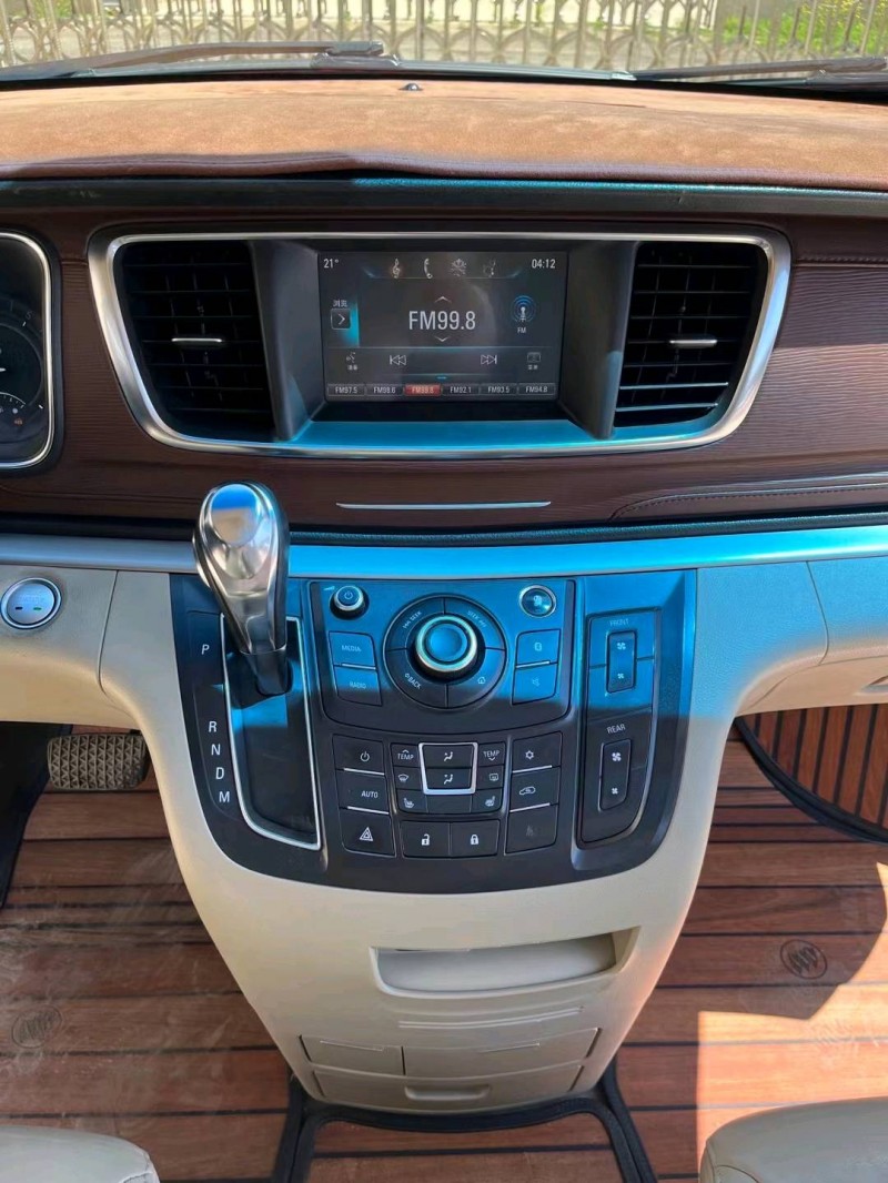 沈阳17年别克GL87