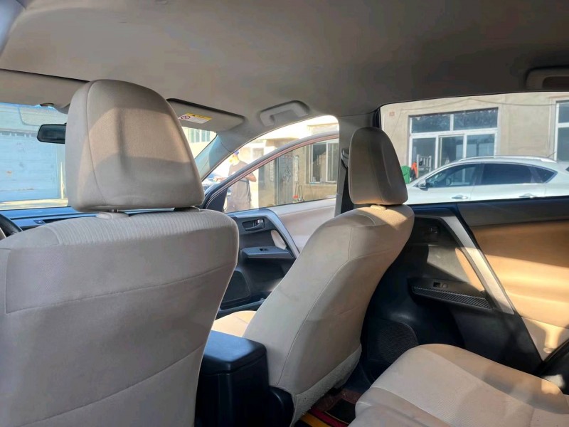 沈阳14年丰田RAV4荣放3