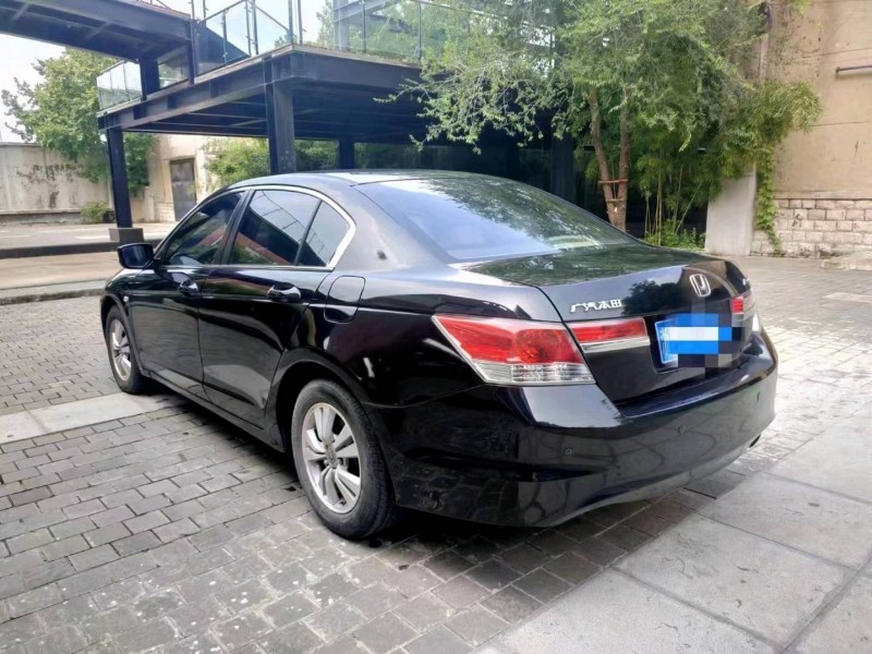 枣庄11年本田雅阁4