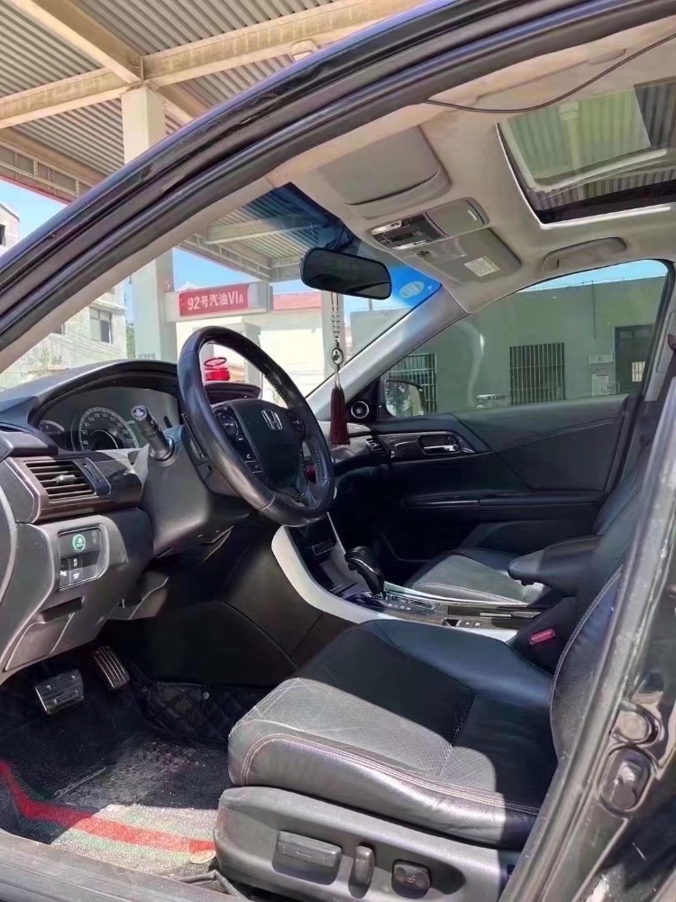 北京13年本田雅阁8