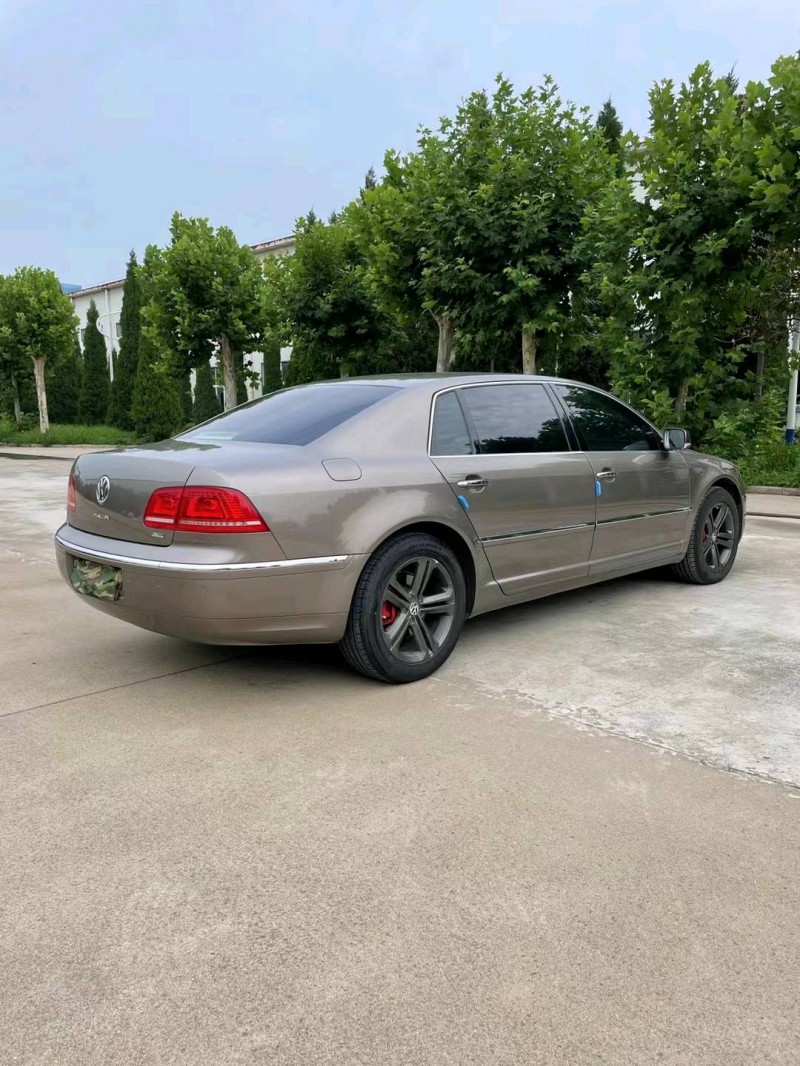 徐州11年大众辉腾8