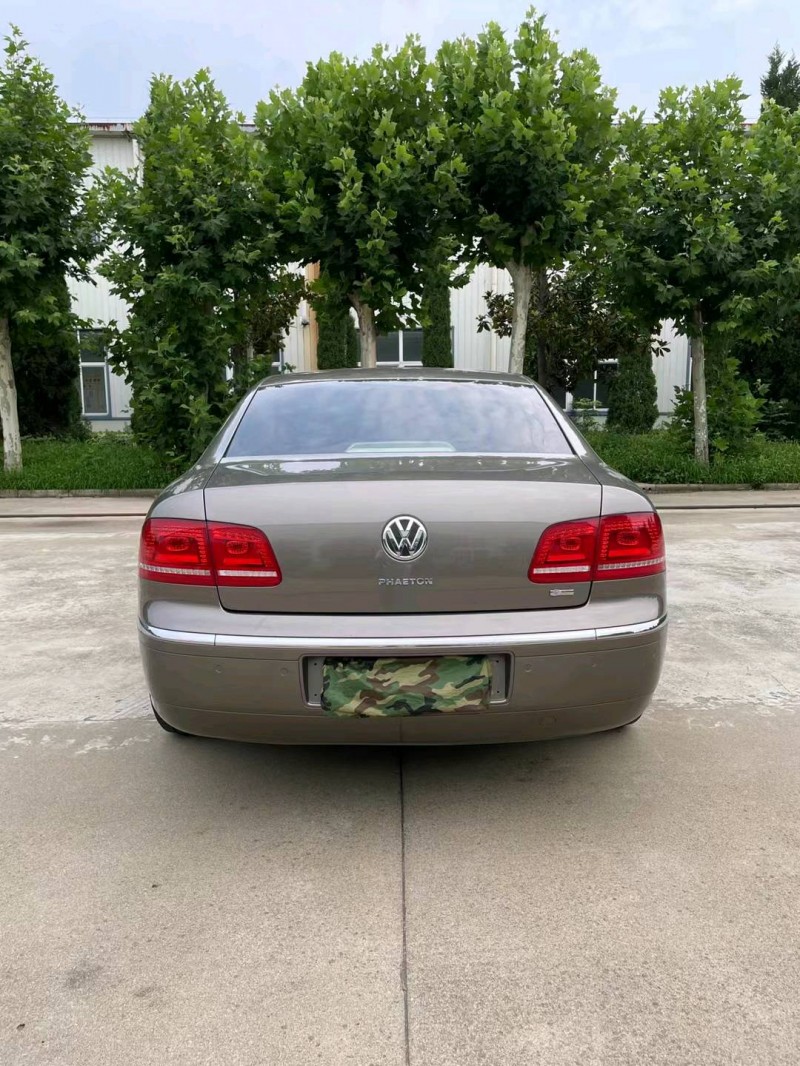 徐州11年大众辉腾9