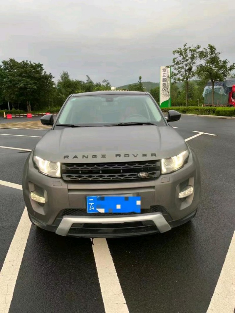 烟台14年路虎极光1