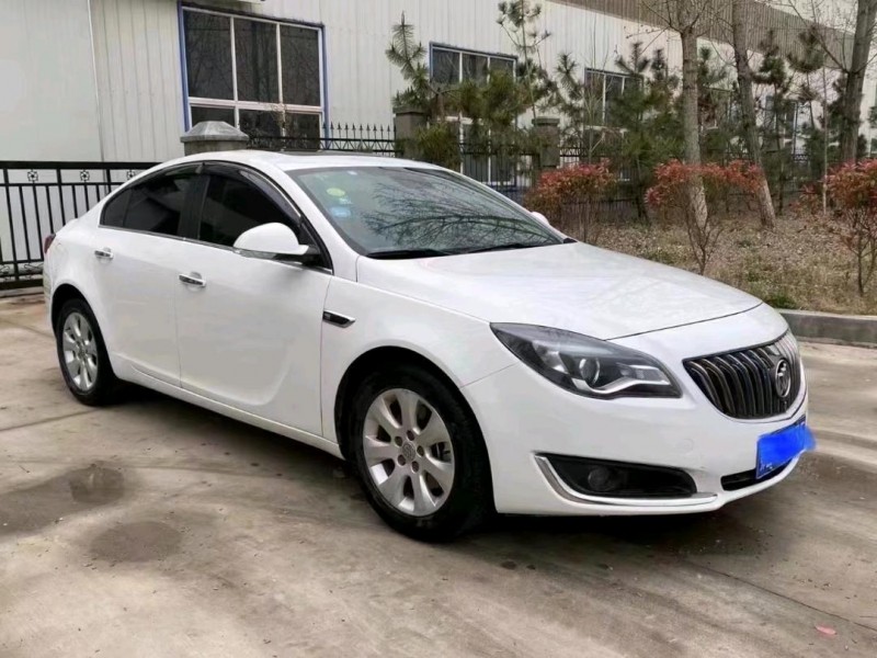 青岛17年别克君威2