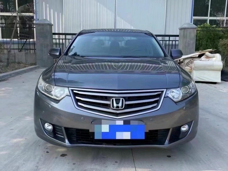 青岛11年本田思铂睿1