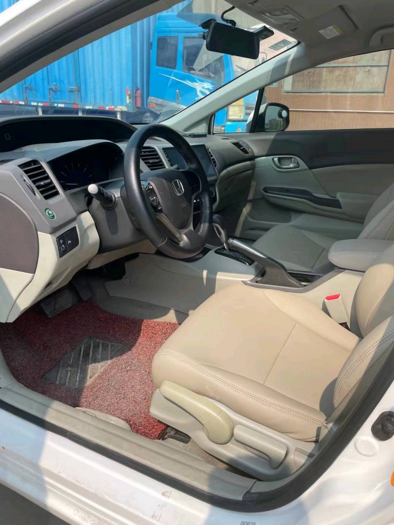 东莞14年本田思域5