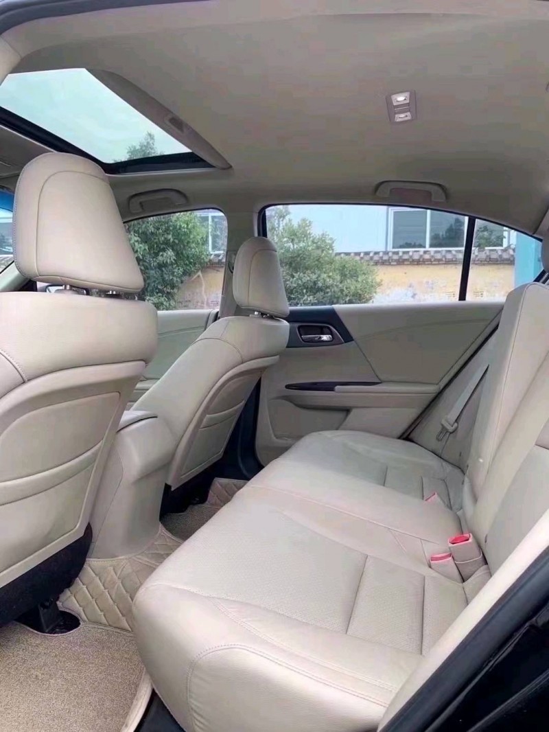 北京14年本田雅阁4