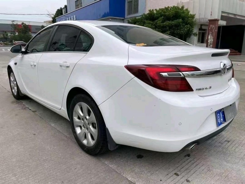 中山17年别克君威6