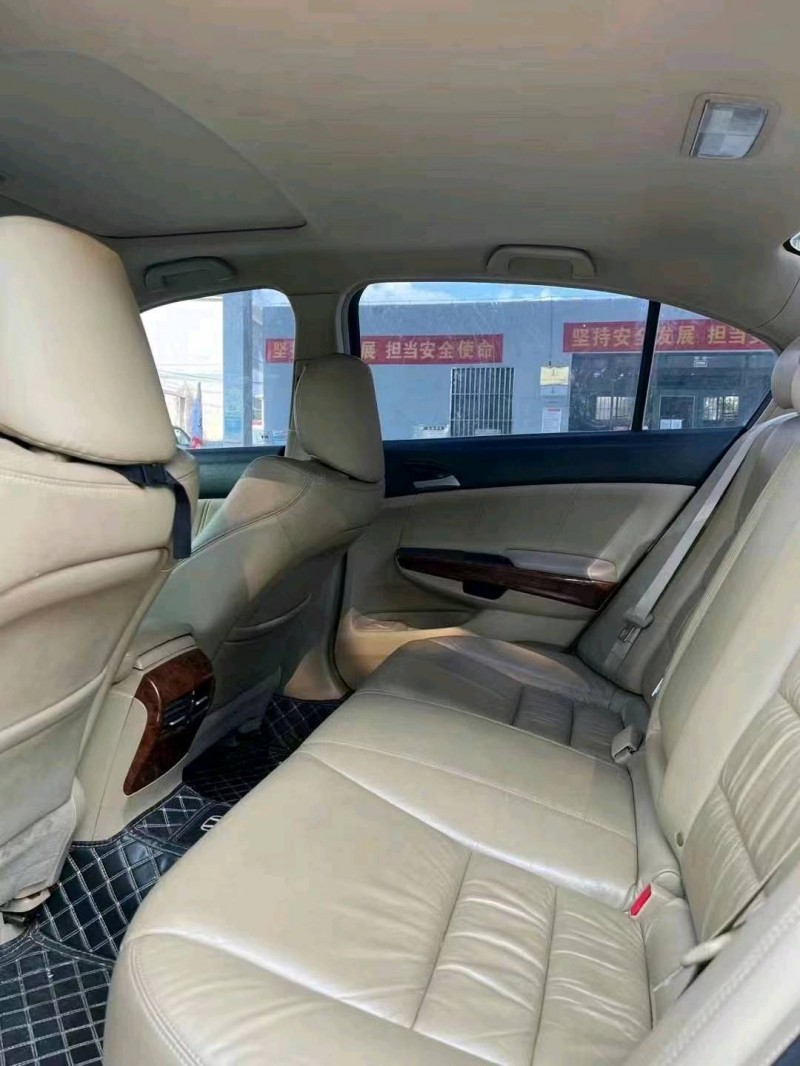 北京13年本田雅阁4