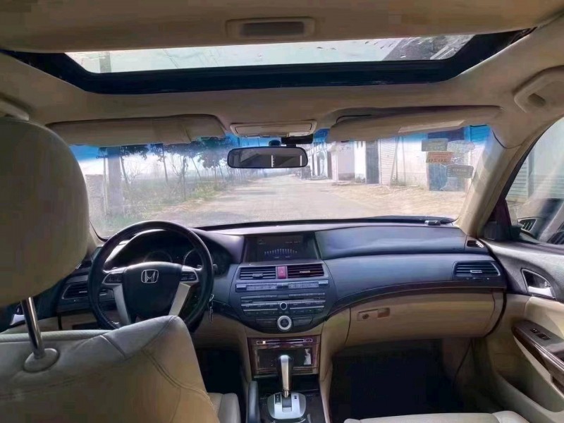 北京13年本田雅阁5