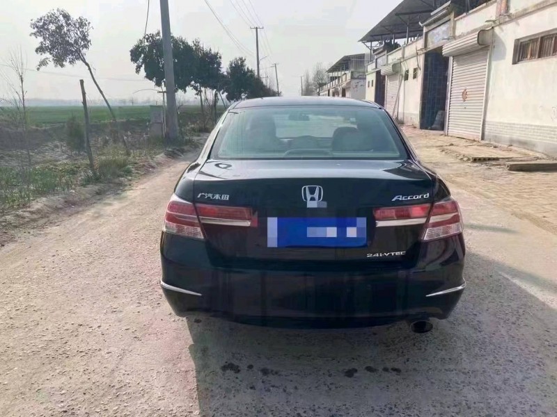 北京13年本田雅阁8