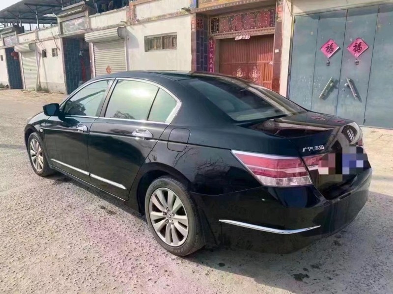 北京13年本田雅阁9