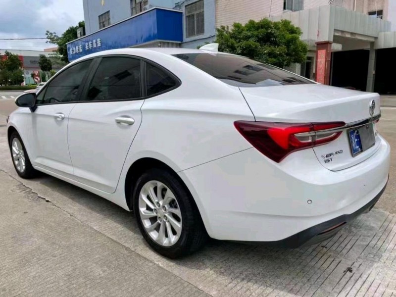 中山21年别克威朗6