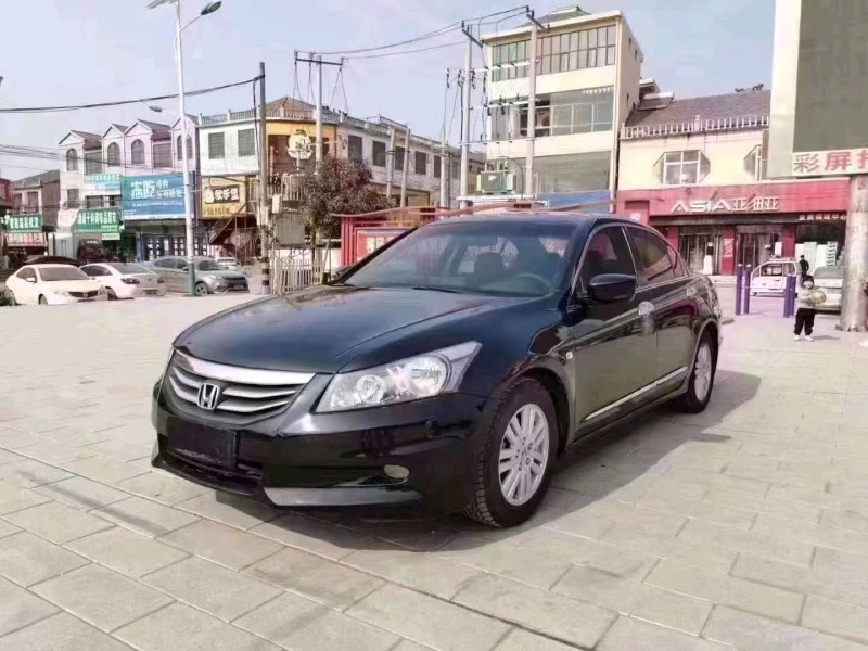 北京13年本田雅阁3