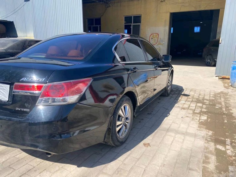 北京12年本田雅阁5