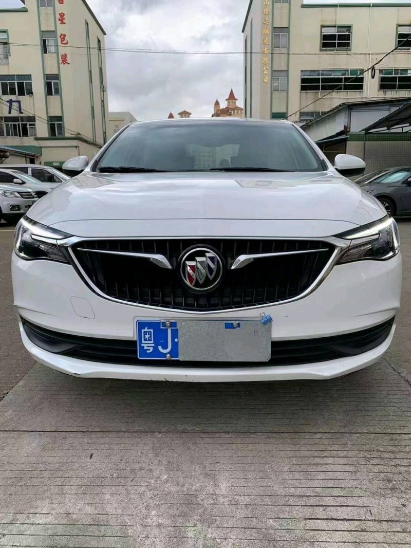 中山19年别克英朗1