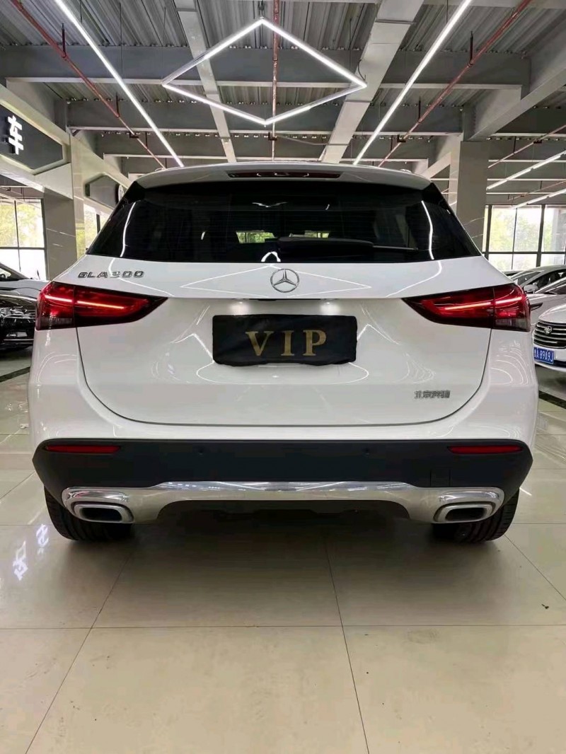 枣庄20年奔驰GLA8